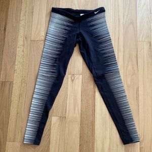 Nike Flash Dri-Fit Black Running Leggings Size Small